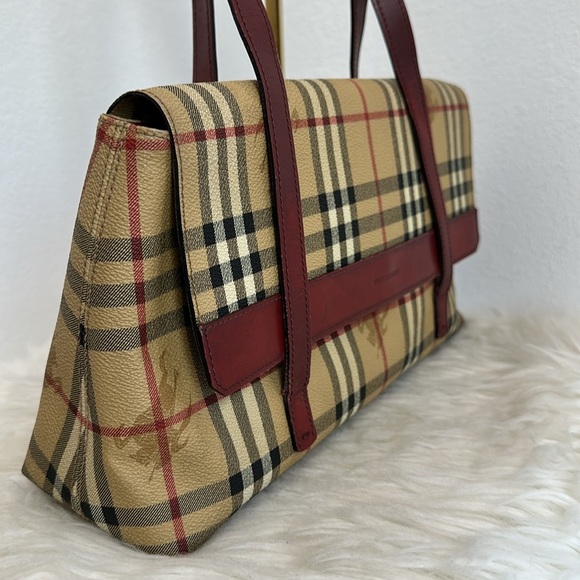 💯 Authentic BURBERRY Haymarket Check Shoulder Flap Bag🍀 - Picture 11 of 17
